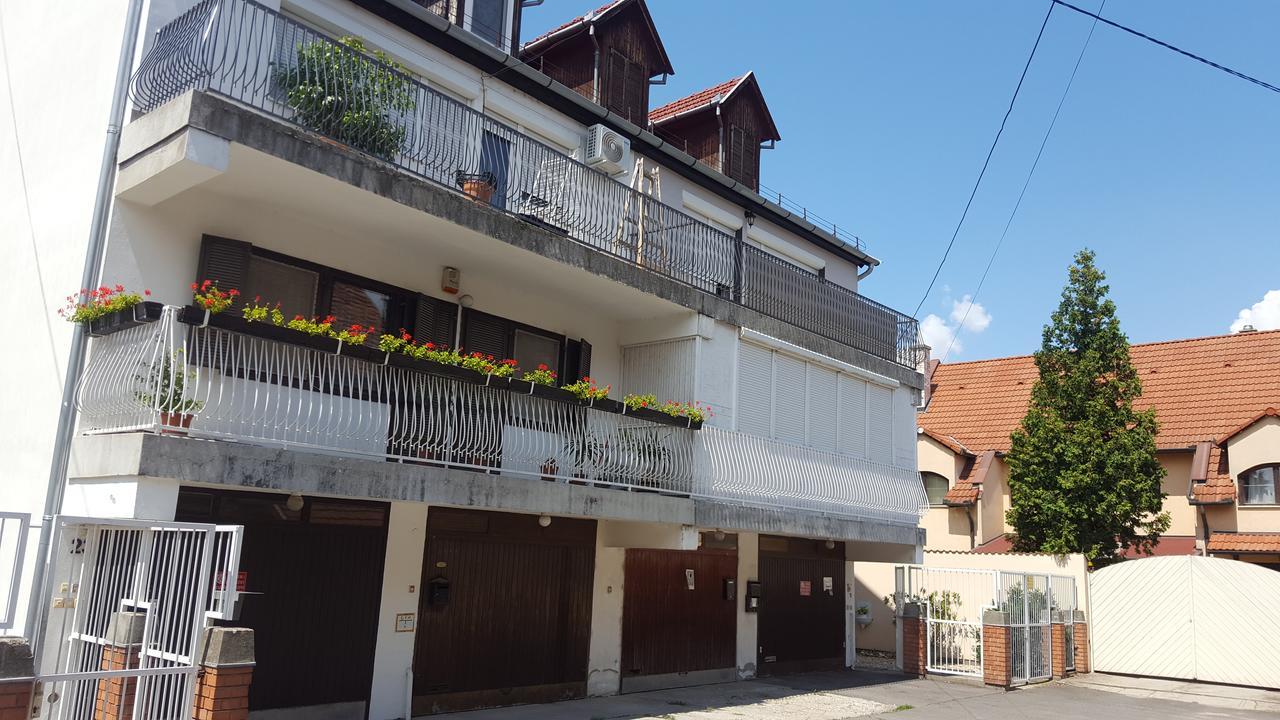 Hortenzia Apartment Segedín Exteriér fotografie